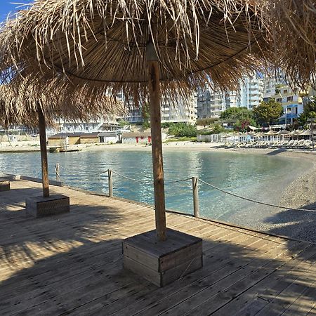 Svein Apartment Sarandë Exteriör bild